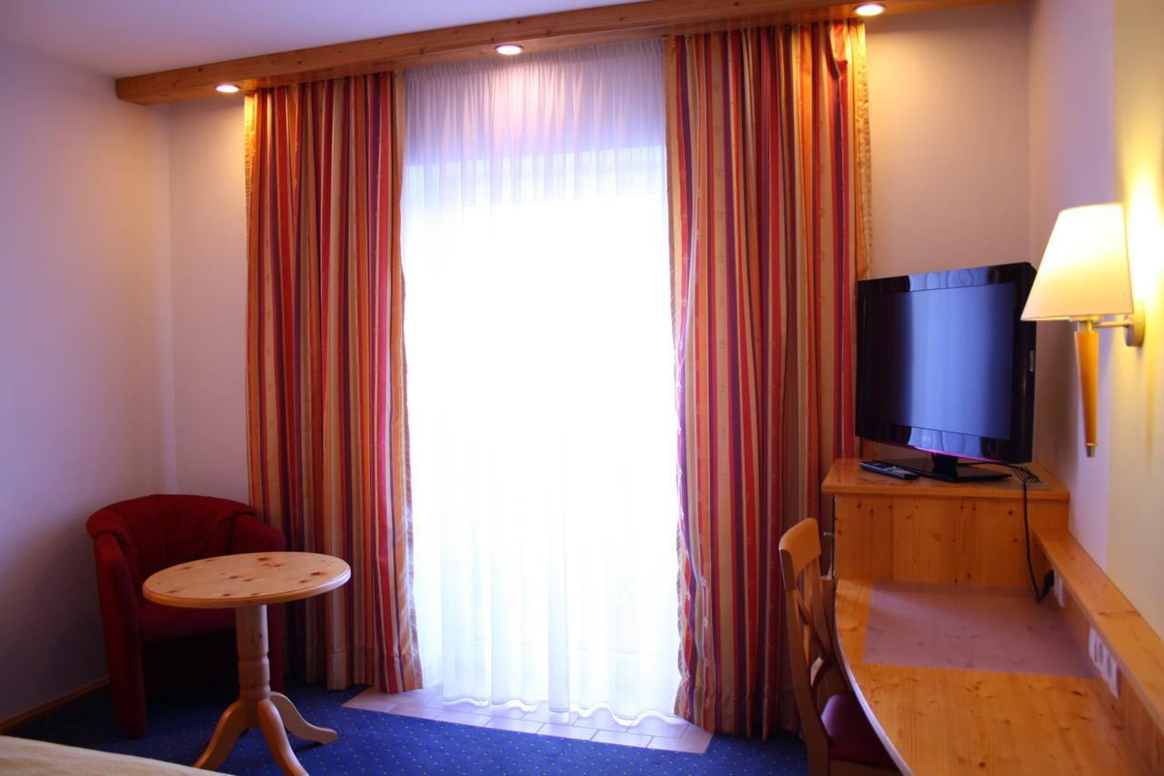 Hotel-Landgasthof Ploss Schonwald  Экстерьер фото